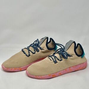 Adidas x Pharrell Williams Tennis Hu